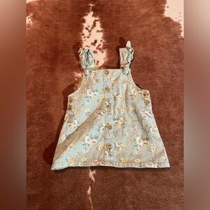 Nicole Miller New York overall dress baby girl 
size 12 month 
No flaws